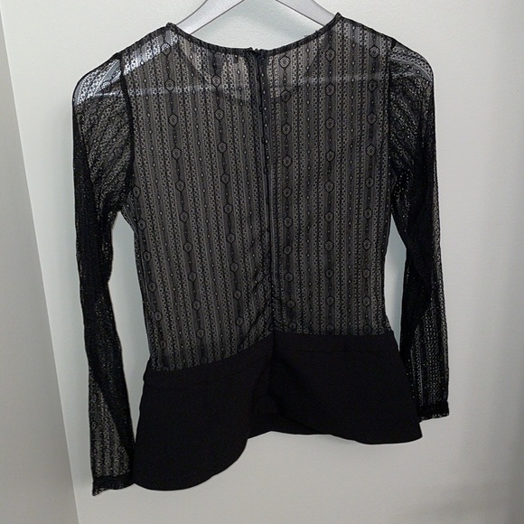 Gracia sheer lace peplum EUC - Picture 2 of 10